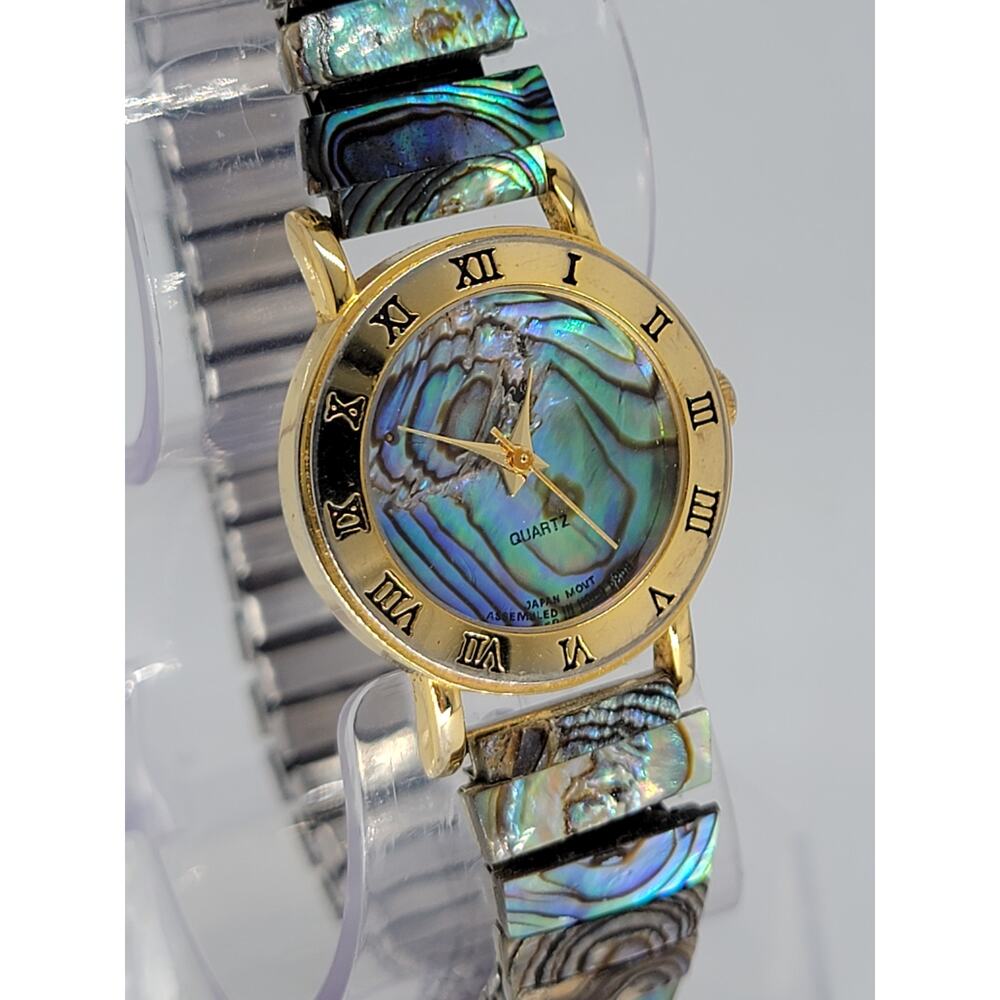 Vintage Ladies LE BARON Abalone Shell Quartz Watch